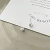 Pendientes de Plata de Ley S925 con Piedra de Lava Diseño de Nicho Femenino Viento Frío Simple Irregular Pequeño Explosiones del Libro Rojo