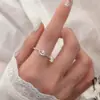 Anillo de estrella ultra brillante estilo coreano para mujer, diseño de nicho de lujo ligero, estrella de cinco puntas de circonita, anillo ajustable para dedo índice, regalo para novia