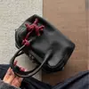 Nuevo Diseño de Nicho Bolso Boston de Cuero PU de Primera Capa para Mujer con Doble Compartimento, Bolso Estilo Tostada, Bolso de Hombro Único Cruzado