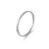 Pulsera de acero de titanio de moda simple japonesa y coreana para hombre y mujer con hebilla suministro directo de fábrica pulsera elegante moda hebilla de ocho palabras joyería