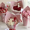 Nuevo Ramo de Lazos de Papel con Forma de Cuadros Rojos Paquete de Material Floral DIY Decoración de Regalo de Papel Papel de Envoltura de Flores