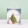 Sacolas de Presente de Papel Kraft Natalinas Transfronteiriças, Sacolas Personalizadas para Embalagem de Presentes, Sacolas Tote de Natal, Sacolas de Presente de Véspera de Natal