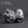 Jade Verde de Hotan Xinjiang Pixiu Sapo Dorado Adorno de Mano Material Fino Tigre Dragón Tortuga Jade Adorno de Mano Venta al por Mayor