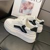 Sapatos Brancos Feminino 2024 Primavera Novo Estilo Coreano Estudante All-match Plataforma Altura Aumentando a Moda Internet Celebrant Tênis Casuais