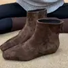 Botines minimalistas Maillard de piel de vaca súper suaves para mujer 2026 nuevos botines Chelsea planos de punta cuadrada ajustados para mujer