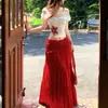 Traje de Mujer 2025 Verano Nuevo Estilo Puro Deseo Dulce y Picante Top de un Solo Hombro Ajustado + Falda Larga de Cintura Alta