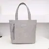 Bolsa de mão simples de veludo transfronteiriça nova para mulheres, bolsa grande para marmita de trabalho, bolsa de mão moderna para mães