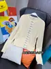 [em estoque] MS Buckle Cream Small Cardigan Jacket Feminino Verão Micro Solto Curto Idade-reduzindo Top