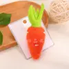 Broche de Perro de Fieltro de Lana de Animal de Dibujos Animados Lindo Coreano Nuevo Broche de Fruta Peluda Lindo Poke Divertido