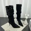 Botas de gamuza con volantes y punta fina para mujer, tacones de aguja, moda coreana otoño 2026, con hebilla de cinturón, botas largas de tacón alto