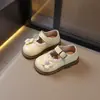 Sapatos de princesa modernos e doces para crianças, sapatos de couro, verão 2025, novos sapatos sociais para meninas, girassol, sapatos sociais infantis