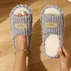 Pantuflas de algodón de punta abierta para mujer para comercio exterior transfronterizo, aptas para todas las estaciones, antideslizantes, cálidas, de felpa, ligeras y cómodas para uso en casa