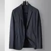 Traje Casual para Hombre 2026 Primavera/Verano Estilo Funcional Chaqueta Cómoda de Botonadura Única para Jóvenes, Protector Solar, Resistente a las Arrugas, Abrigo Ligero