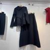 Elegante y de Alta Gama Top de Punto con Solapa, Botonadura Diagonal y Cordones + Falda Traje de Dos Piezas para Mujer Otoño e Invierno