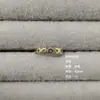 Pendientes de Cobre Ecológicos con Brazaletes de Zirconia Florales Microincrustados Dulces y Frescos, Pendientes de Aro Dorados Hipoalergénicos con un Toque Exclusivo de Gama Alta