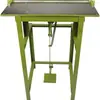 Máquina de Dobrar Bordas de Couro Acionada por Pedal Máquina de Dobrar Bordas para Álbuns de Fotos Máquina de Dobrar Bordas para Carteiras e Porta-Moedas Máquina de Dobrar Bordas para Forro Interno de Malas Acionada por Pedal