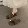 Primer Encuentro Brisa de Tarde de Verano Suela Plana Vacaciones Retro Marrón Sandalias de Punta Abierta Zapatos de Hada 2026 Nuevo Verano Birkenstock