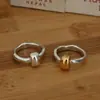 Anillo irregular ondulado cóncavo-convexo de estilo indiferente para mujer, nuevo diseño pequeño de nicho, versátil, abierto, ajustable, anillo para el dedo de mujer
