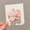 Pinza lateral para el cabello simple y elegante para mujer, sin costuras, fresca y estilosa, alto valor estético, accesorio para el cabello suave y versátil