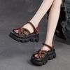 Shanghai Jiejie 2024 Verano Nuevo Estilo Étnico Bordado Plataforma de Fondo Grueso Elevada Velcro Moda Casual Zapatos de Mujer