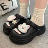 Tamancos de trabalho antiderrapantes e respiráveis para mulheres, sapatos de jardim de verão com sola grossa e bico fechado, leves e duráveis, confortáveis para ficar em pé por muito tempo, adequados para enfermeiras