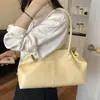 Bolso Grande Sencillo de Verano para Mujer 2026 Nuevo Bolso de Hombro Tipo Tote de Alta Gama con Patrón Tejido Bolso de Axila Versátil de Gran Capacidad