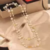 Corrente de Suéter Feminino Simples de Pérolas Empilháveis Outono e Inverno Versátil Clássico Colar Longo Luxo Leve Acessório de Moda de Alta Qualidade