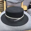 Estilo Nuevo Otoño e Invierno Sombrero Francés de Copa Plana y Ala Plana Sombrero Británico Retro de Ala Pequeña Sombrero Sencillo de Viaje para Hombres y Mujeres