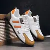 Zapatos de Hombre Transfronterizos 2024 Comercio Exterior Transpirables Deportivos Casuales Suela Suave Modernos Ligeros Versátiles Zapatos Individuales Zapatos Deportivos