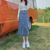 Saia Midi Jeans Preta de Cintura Alta com Fenda Feminina Verão 2024 Cobrindo o Quadril Emagrecedora Reta Linha A