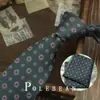 Gravata Marrom Retrô Listrada com Flores Estilo Coreano Amarrada à Mão para Homens Britânica 8cm Formal Anfitrião Negócios Casamento Noivo