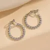Aros Redondos Retrô para Orelhas Sem Furos Brincos de Argola para Mulheres Brincos Geométricos Distorcidos Exquisitos Simples para Uso Diário Casual