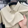 Nuevo Estilo Primavera y Verano 2026 Camisa Polo para Hombre de Seda Helada 7A Color Sólido Cuello Solapa para Profesionales de Negocios Jóvenes y de Mediana Edad