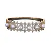 Pulsera Hueca con Perlas Artificiales y Circonitas Incrustadas Exquisita Elegante Moderna Sensación de Alta Gama Versátil para Banquetes Vestidos de Noche y Uso Diario