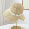 Sombrero de Paja Tejido Hecho a Mano Fresco y Artístico para Mujer, Sombrero de Sol de Verano con Flor de Margarita Linda para Protección Solar, Sombrero de Playa