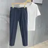 Roupas Masculinas Xintang 2025 Primavera/Verão Novas Calças Cropped com Cintura Elástica e Caimento Slim, Calças Casuais de Perna Reta Pequenas para Homens, Venda por Atacado Disponível