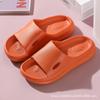 Verano al aire libre interior hogar baño antideslizante sensación de caca EVA hogar hombres zapatillas de suela gruesa mujeres logo