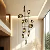 Candelabro creativo de hierro forjado enrejado, lámpara colgante larga dúplex para vestíbulo hueco, accesorios de iluminación personalizados no estándar para clubes
