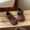 Zapatos de piel para niña 2026 nuevos primavera y otoño negros de suela blanda elegantes zapatos de princesa para niñas pequeñas zapatos para niños zapatos de bebé