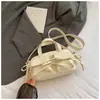 Bolso de Hombro Estilo Coreano de Nicho Tipo Baguette para Mujer 2026 Primavera Nuevo Bolso de Hombro de Moda Tipo Boston Bowling para Mujer