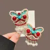 Horquilla de Danza del León de Año Nuevo con Borla de Perlas para Mujer, Pinza para Flequillo Lateral, Pinza para el Pelo para Mechas Sueltas, Pinza de Pato, Elegante Accesorio para el Cabello