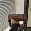 Bolsa Portaplumas Texturizada Transfronteriza 2026 Invierno Nueva Moda de Gama Alta Versátil Simple Casual Elegante Bolso de Hombro Cruzado