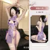 Sem erro, este é um conjunto de lingerie roxo sexy com estampa de borboleta, apresentando um design vazado, um estilo uniforme e uma estética pura e sedutora, perfeito para uma noite divertida.
