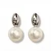 Pendientes Minimalistas de Metal Ovalados con Perla Grande de Moda Europea y Americana con un Toque de Lujo Ligero, Diseño Único, Pendientes Elegantes y Versátiles