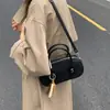 Bolso Mate Retro 2025 Nuevo Principios de Otoño Versátil Cruzado Moda Bolso de Mano Simple para Mujer Bolso Bowling