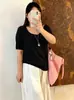 Camiseta de punto simple de manga corta con cuello cuadrado para mujer talla grande, colección otoño 2026, top casual versátil para mujeres con curvas, perfecta como capa interior