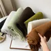 Bufanda tejida de hilo de bucle extendido de mohair cepillado, a prueba de frío y cálida para invierno, transfronteriza europea y americana, para mujer, con tacto de alta gama