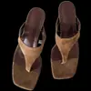 Sandalias de Tacón de Aguja Minimalistas Estilo Retro con Tira de Dedo para Mujer 2026 Nuevo Modelo Sandalias Versátiles de Tacón Alto para Uso en Exteriores