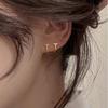 Pendientes de botón para mujer con estilo de nicho, diseño sencillo, temperamento elegante, estilo frío y elegante.