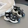 Sandalias para Niños Niños 2026 Nuevos Zapatos de Verano Transpirables Deportivas de Punta Cerrada Estilo Delgado Sandalias Frescas de Verano para Niñas